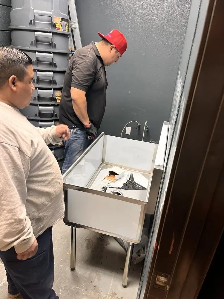 Commercial plumbing and sink installation in Woodlyn